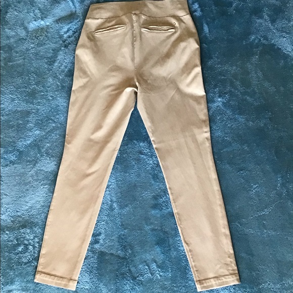 Pants - Picture 5 of 8